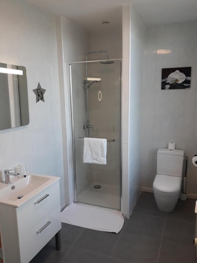 Hotel De La Gare Sainte-Gauburge-Sainte-Colombe 外观 照片