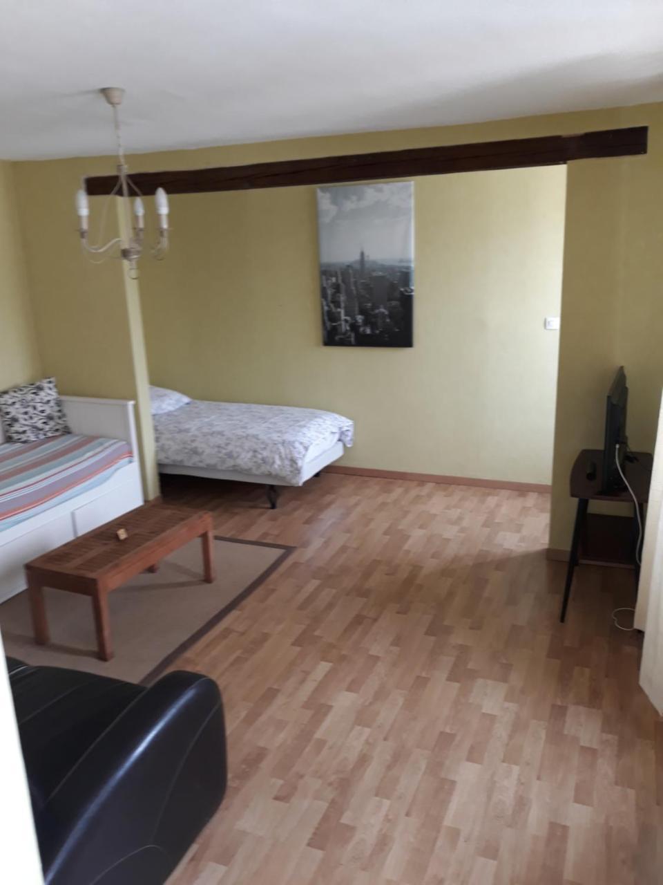 Hotel De La Gare Sainte-Gauburge-Sainte-Colombe 外观 照片