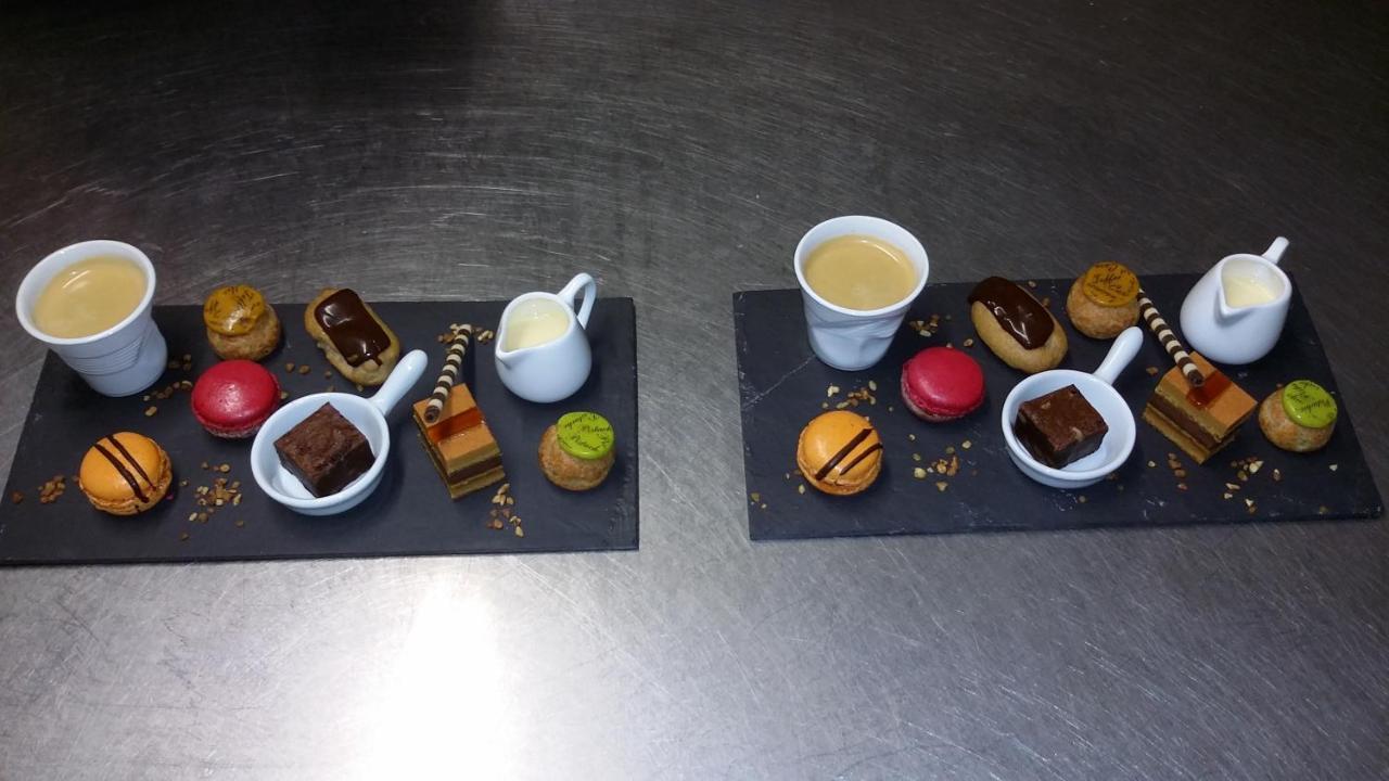 Hotel De La Gare Sainte-Gauburge-Sainte-Colombe 外观 照片