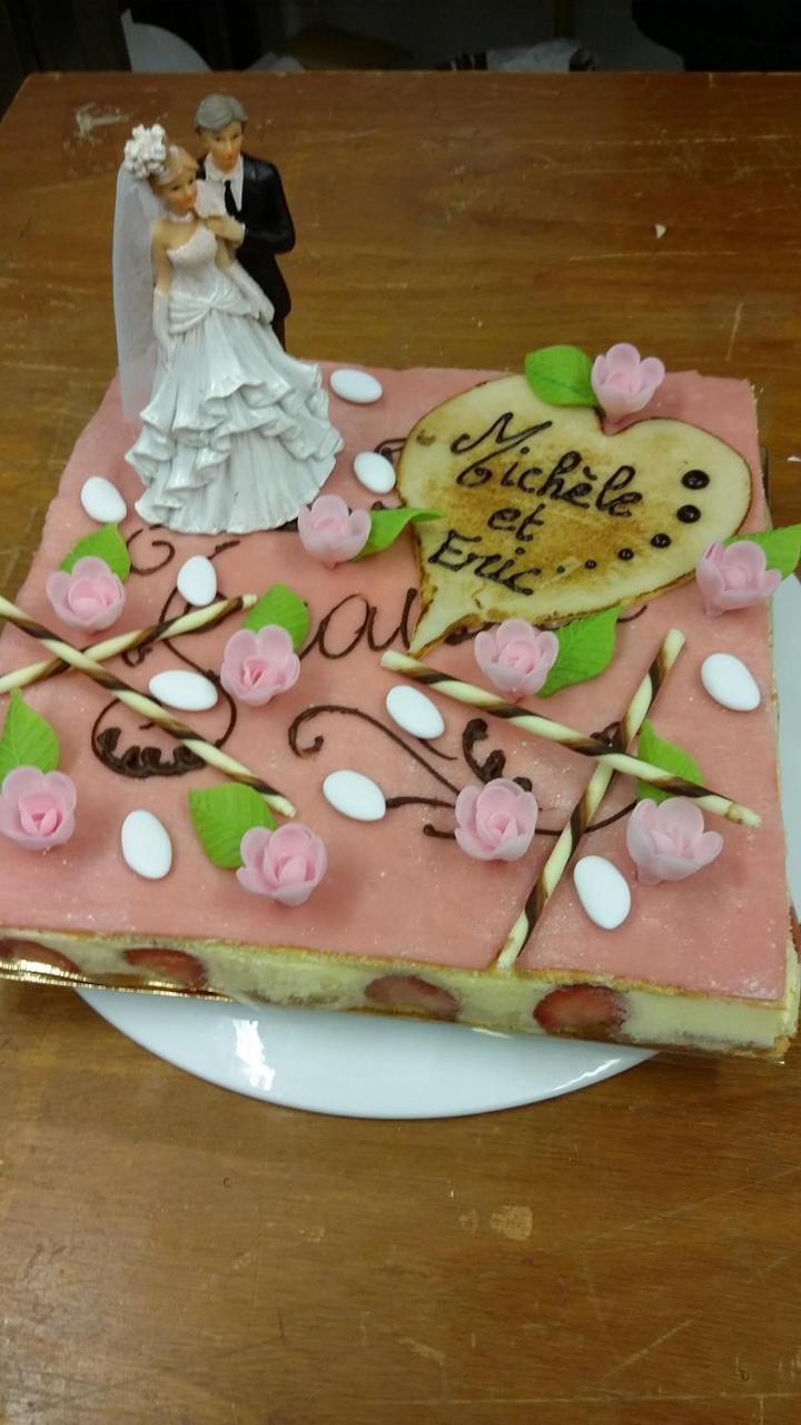 Hotel De La Gare Sainte-Gauburge-Sainte-Colombe 外观 照片